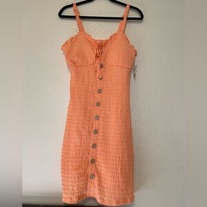 No Boundaries Vibrant Orange Textured Top Size M